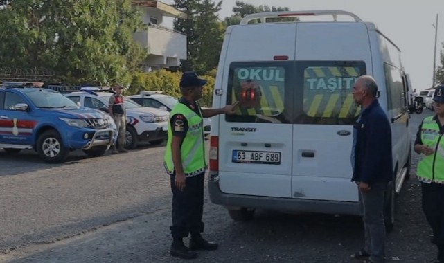 Urfa'daki Okulların Çevrelerinde Sıkı Denetim;