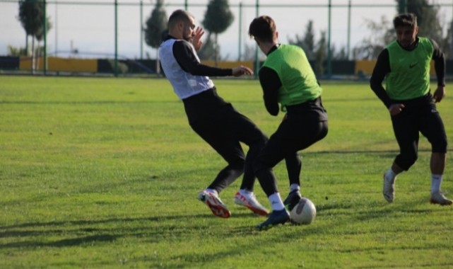 Şanlıurfaspor Başakşehir ile Türkiye Kupası maçı hazırlıklarını sürdürdü