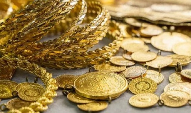 Altın Fiyatları 9 Ekim Pazartesi Gününe Altın Nasıl Başladı, Altın Yükselecek mi Çeyrek ve Yarım Altın Fiyatları;