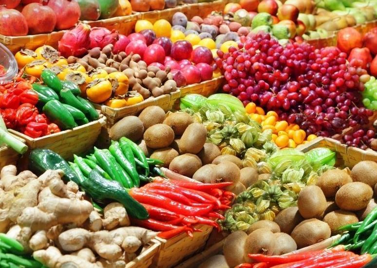 Urfa'da Sebze Meyve Fiyatları Kış Gelmeden Yükseldi..