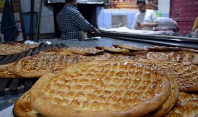 Şanlıurfa'da Vatandaş Kaliteli Ekmek ve Bayramda Denetleme İstedi Onlar Zam Yaptı