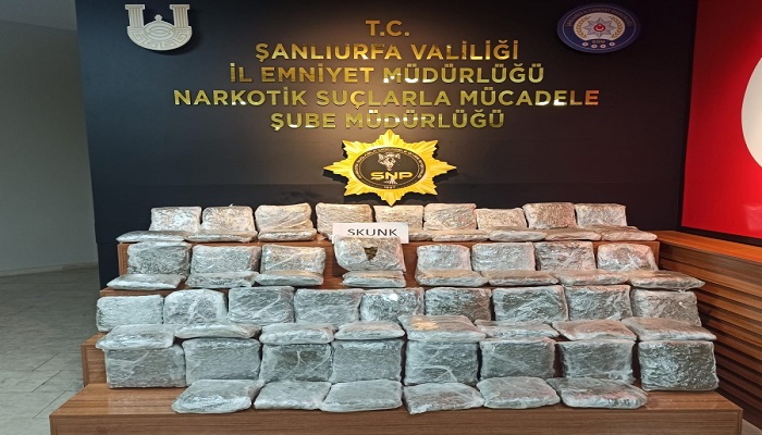 Şanlıurfa'da Durdurulan Araçta Uyuşturucu Yakalandı;