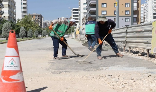 Karaköprü 'de Yollar Yenileniyor;