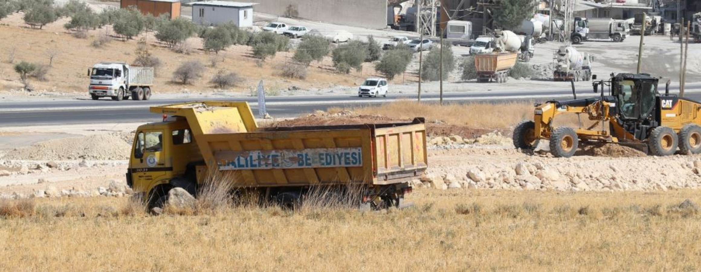 Haliliye Güzelyurt Mahallesinde Yeni Yollar Açılıyor..;