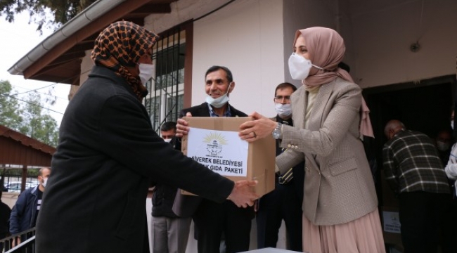 Başkan  Ayşe Çakmak, çölyak hastalarına destek verdi;