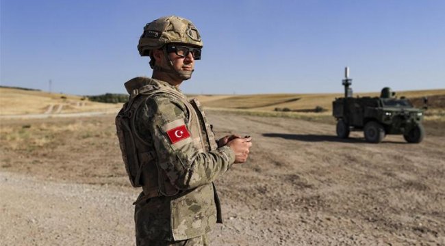 Türkiye'nin Geleceğin askeri göreve hazır;