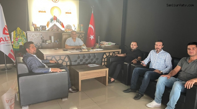 Büyükşehir Basın Daire Başkanı Mahmut Uçmak'dan Şanlıurfa TV'ye ziyaret