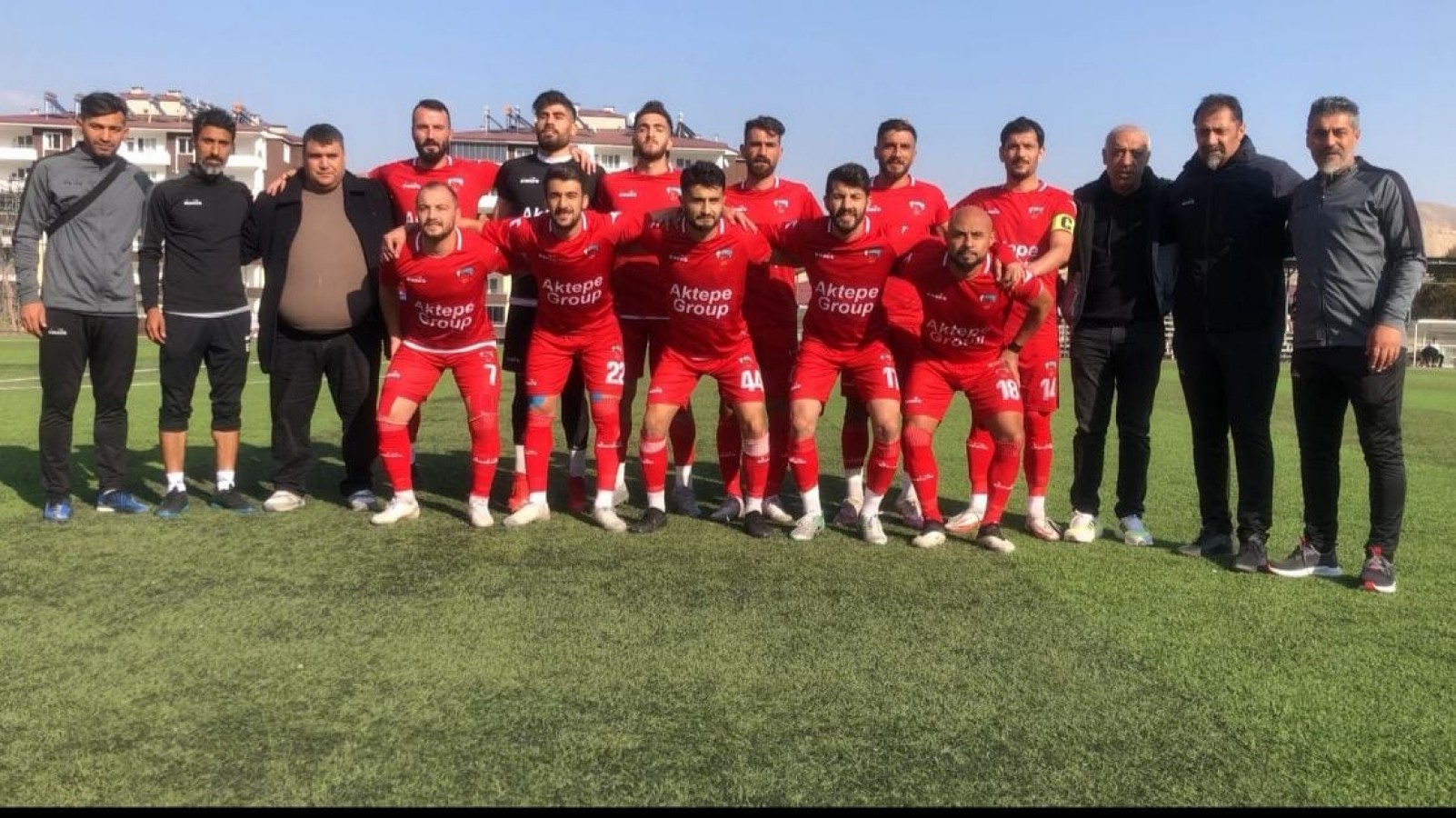 Viranşehir Belediyespor maçtan galip ayrıldı;