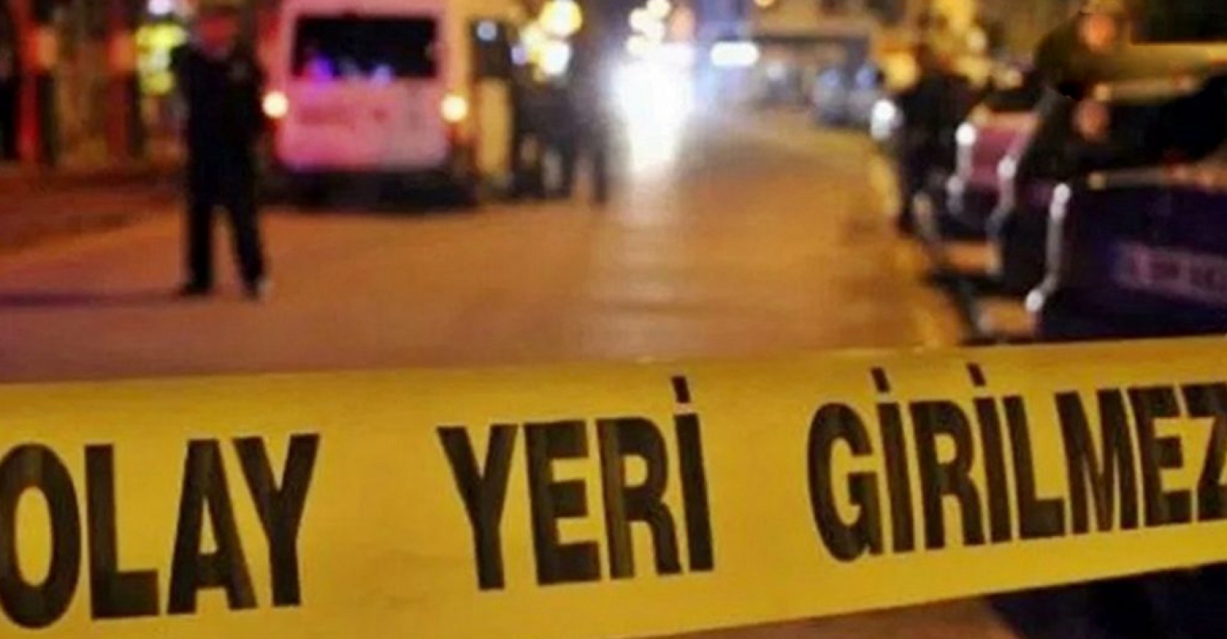 Urfa'da jandarmadan kaçan araçta kadın cesedi çıktı;