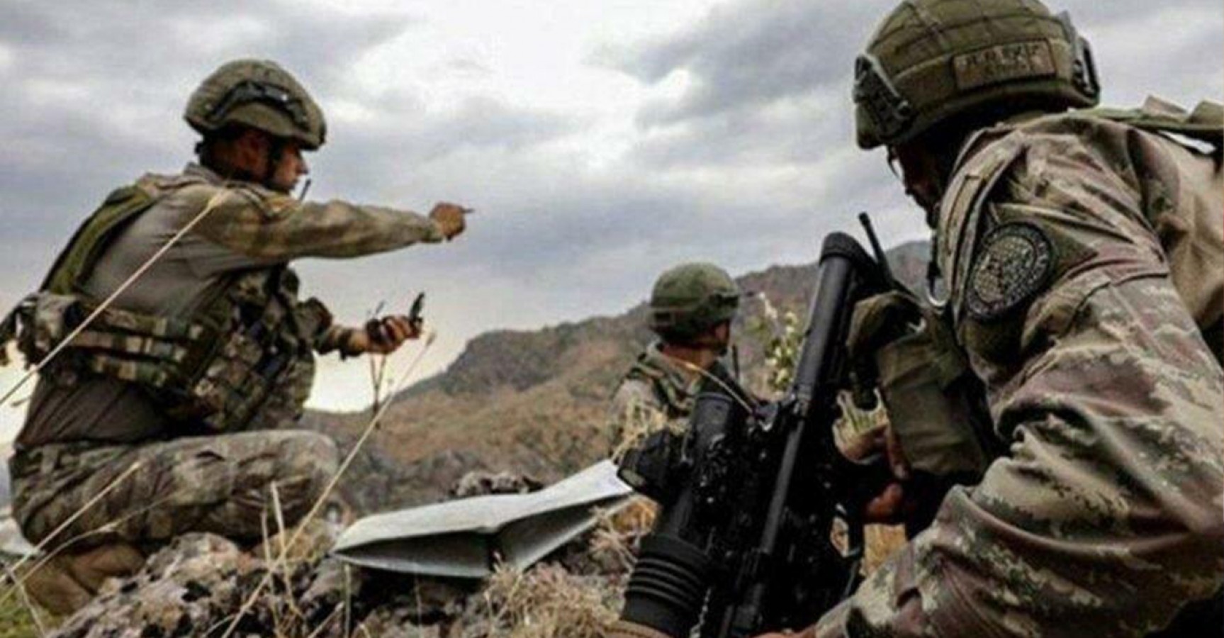 10 terörist Urfa sınırında saldırı girişimde bulundu!;
