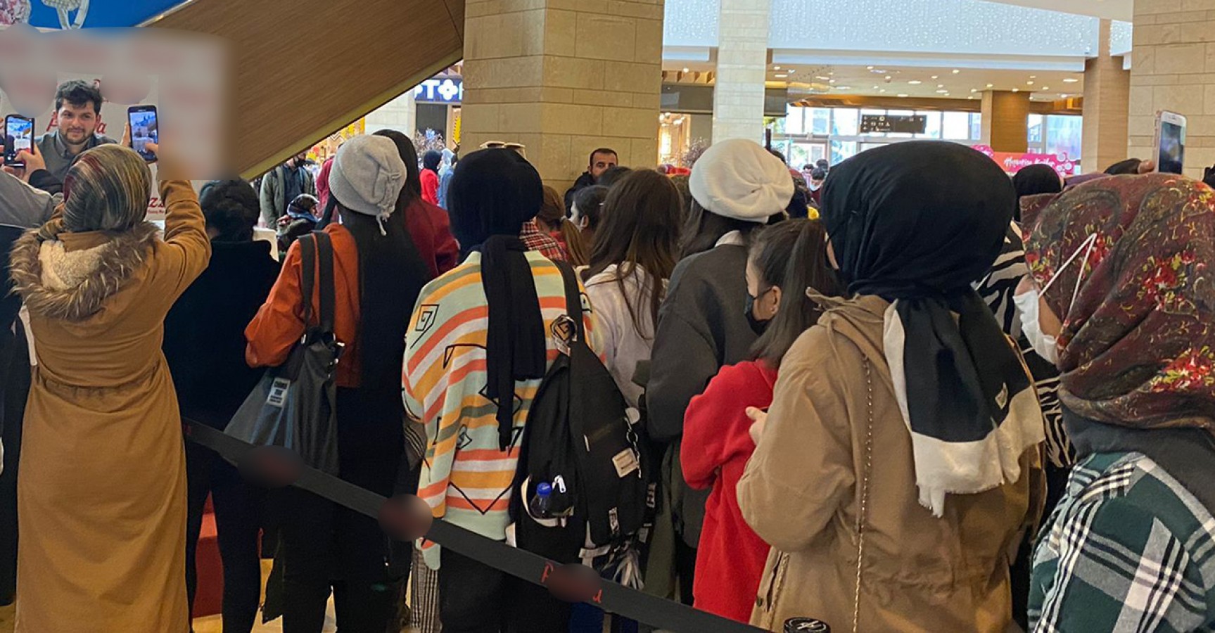 Şanlıurfa'da ‘imza günü’ yoğunluğu;