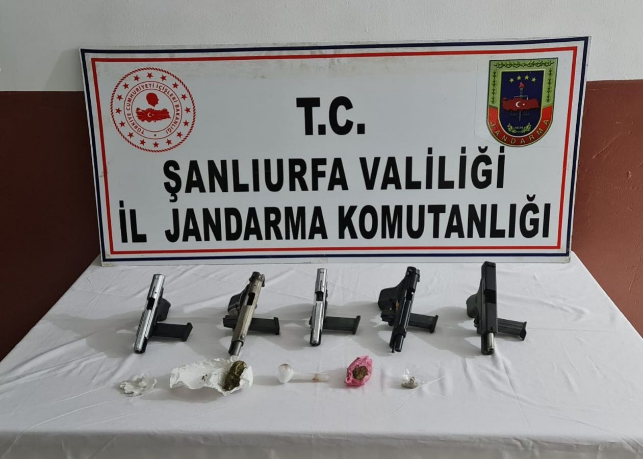 Şanlıurfa'da silah ve uyuşturucu kaçakçılarına operasyon;