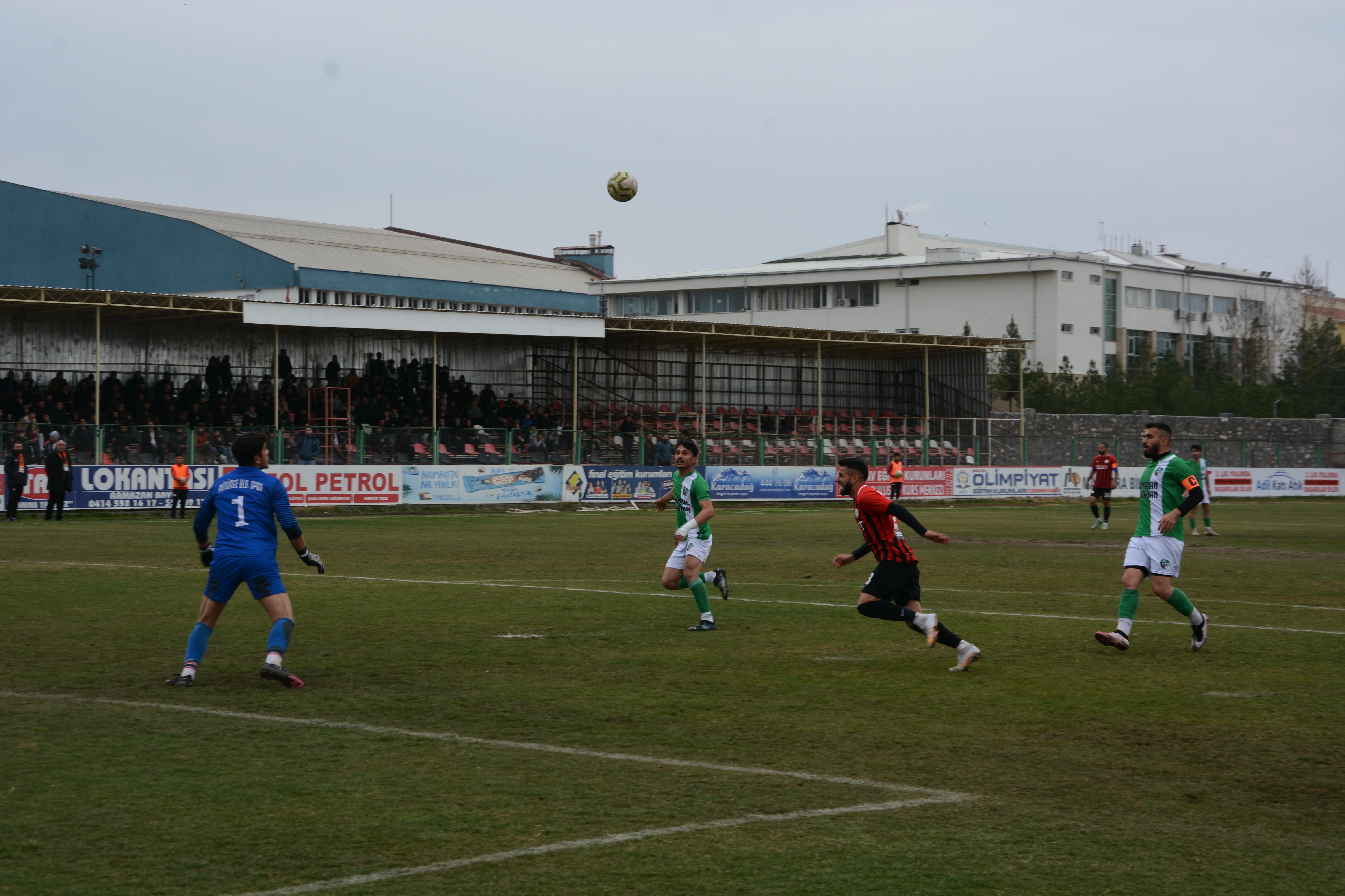 Siverek Belediyespor 3 puanı 3 golle hanesine yazdırdı;