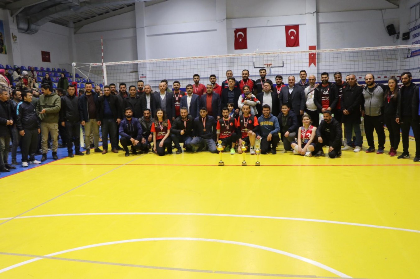 Viranşehir’de voleybol turnuvası şampiyon belli oldu;
