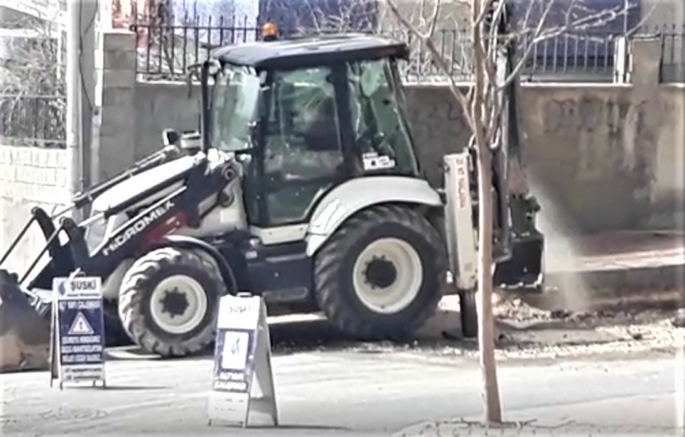 Urfa’da altyapı çalışmasında doğal gaz borusu patladı;