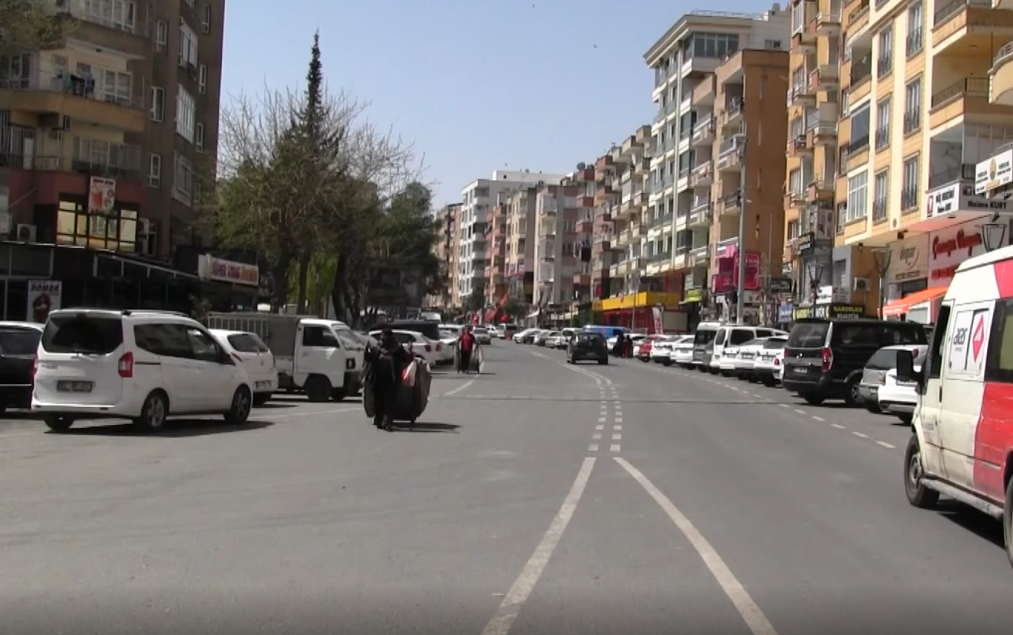 Urfa'da caddeler sessiz kaldı;