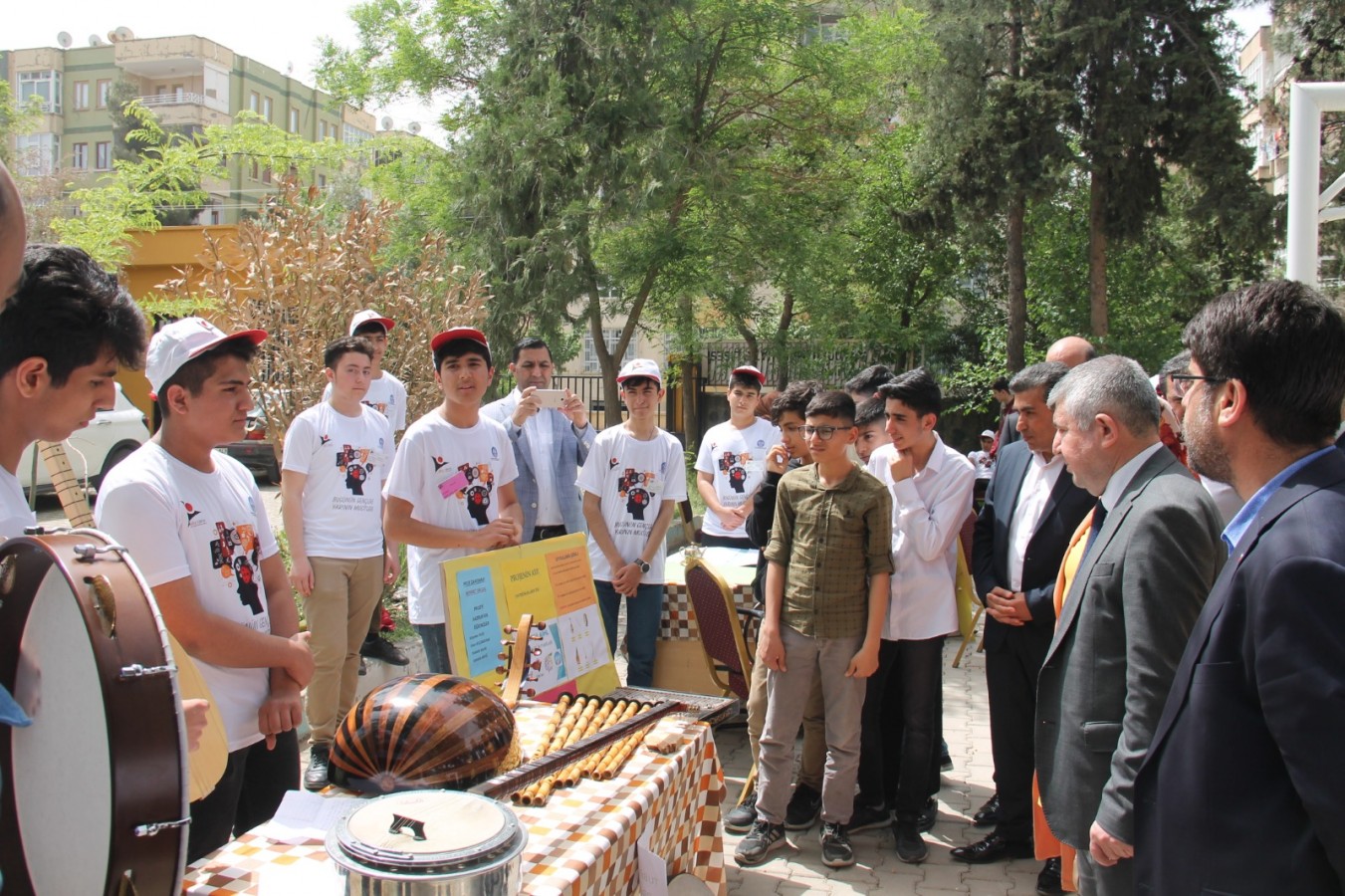 Şanlıurfa Anadolu İmam Hatip Lisesi’nde bilim şenliği;