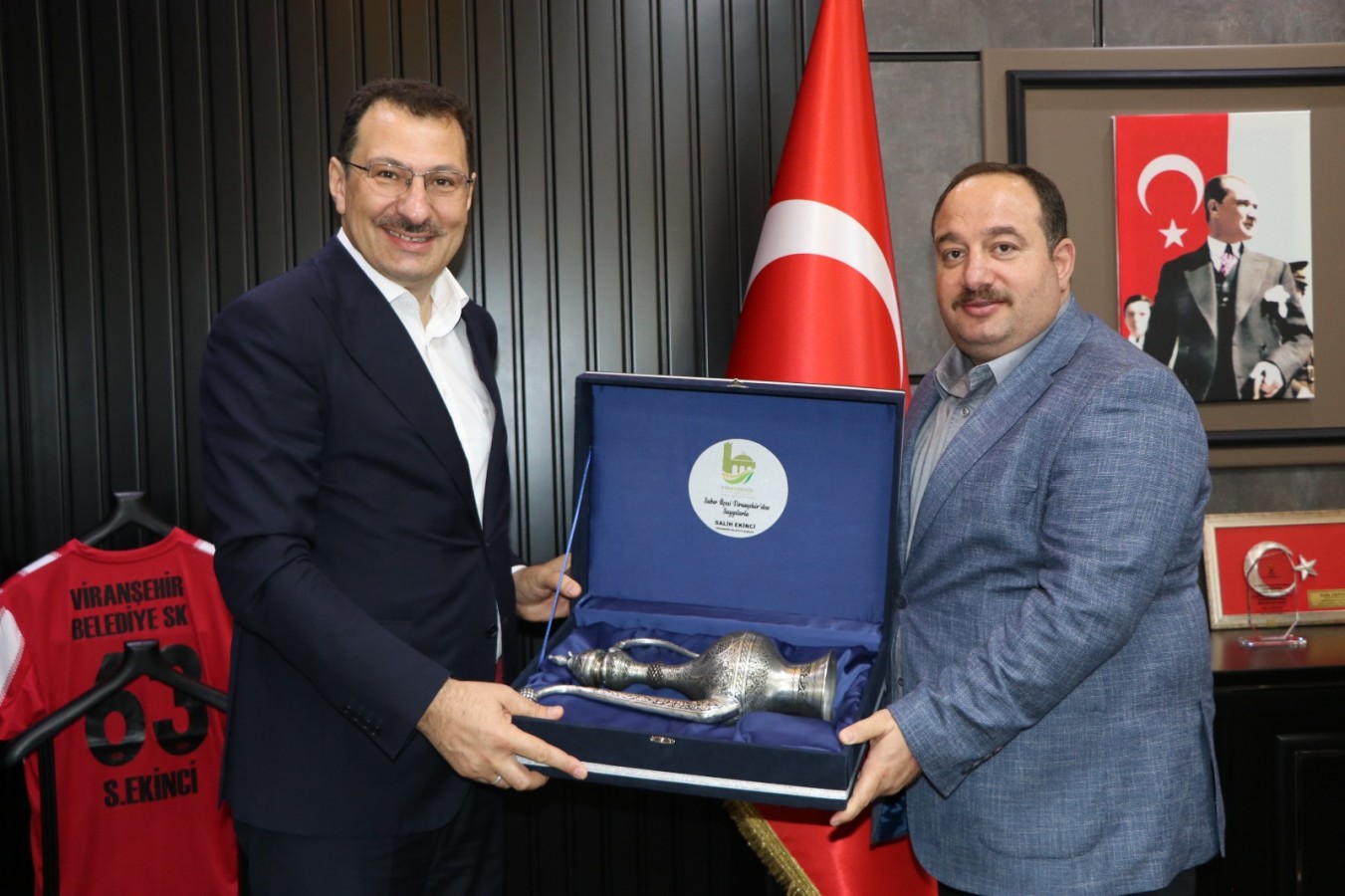 AK Partili Yavuz Viranşehir Belediyesini ziyaret etti;