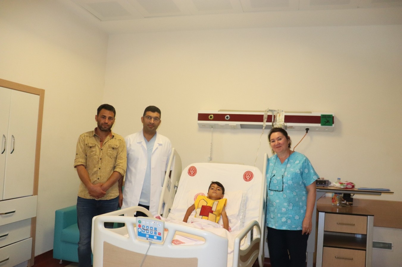 Harran Üniversitesi Hastanesi’nde 8,5 saatlik operasyonla sağlığına kavuştu;