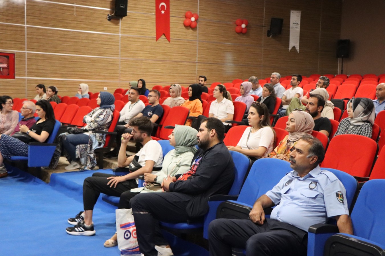 Büyükşehir personellerine madde bağımlılığıyla mücadele eğitimi