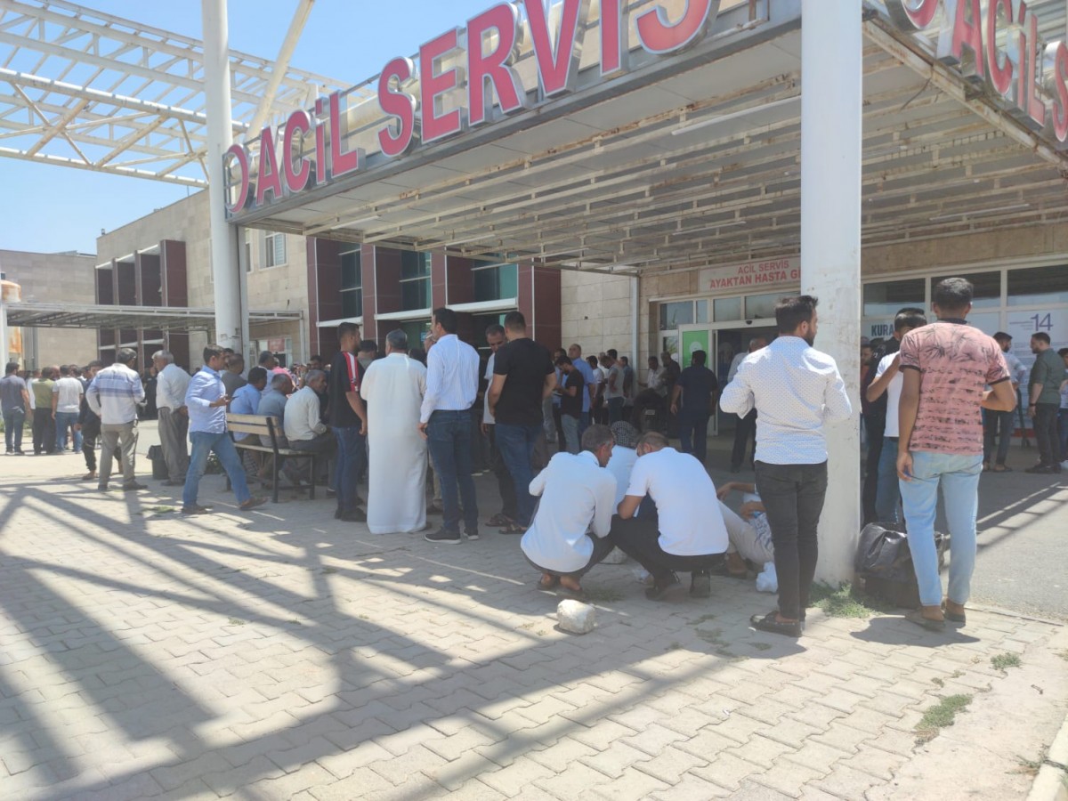 Urfa'da hastane önünde silahlı saldırı: 1 ölü (EK-);
