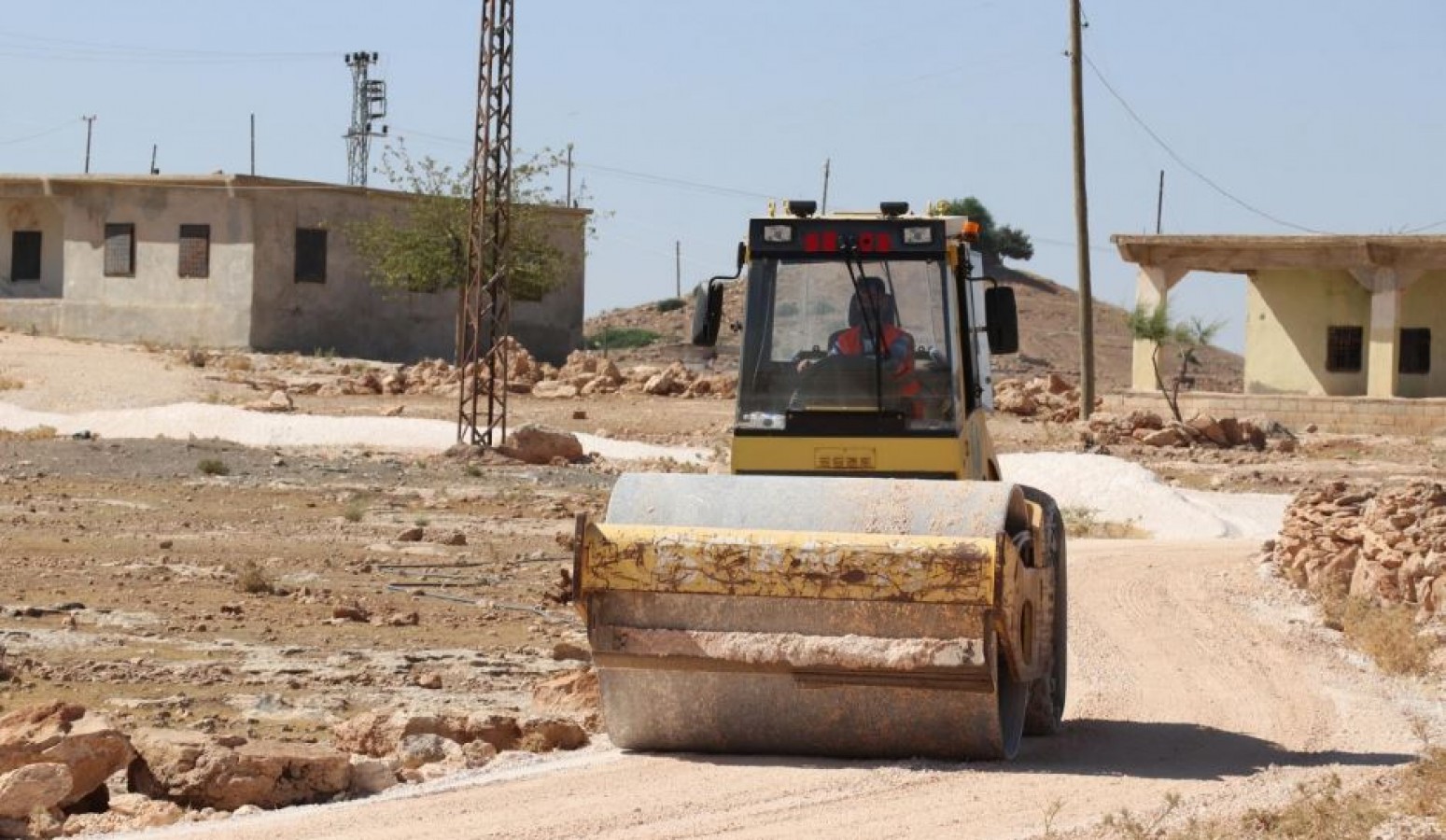 Haliliye Kırsal Mahallelerde Yol Çalışması