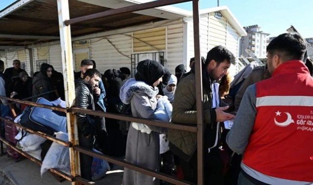 İç İşleri Bakanı Yerlikaya İllere Göre Açıklama Yaptı, Şanlıurfa'da Kaç Suriyeli Yaşıyor;