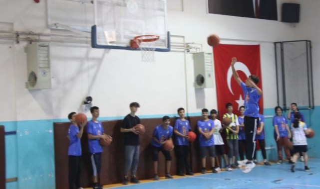 Haliliye'nin Yaz Okullarında Geleceğin Sporcuları Yetişiyor