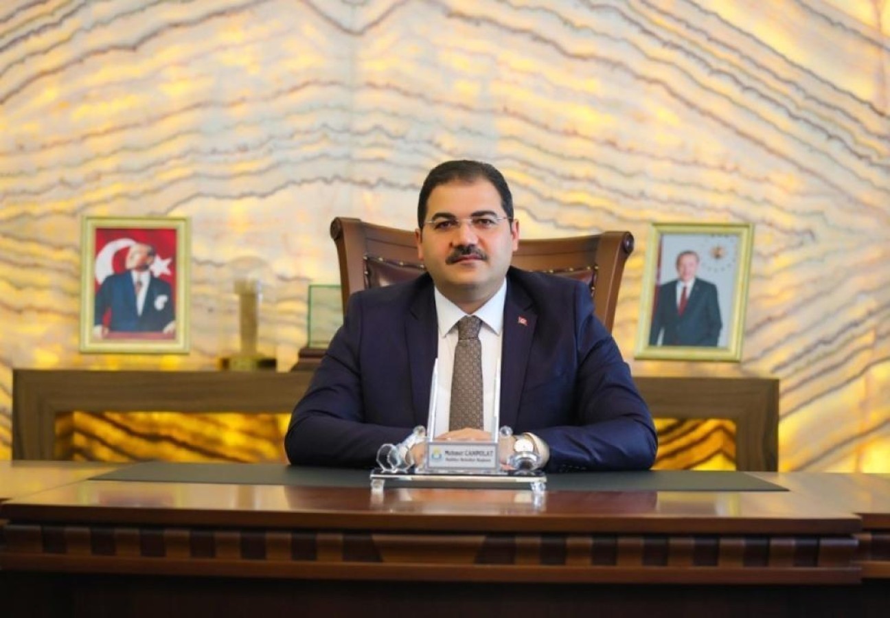Haliliye Belediye Başkanı Mehmet Canpolat, Kurban Bayramı dolayısıyla bir mesaj yayımladı.