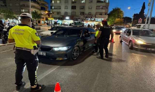 Urfa'da Yüzlerce Araç Trafikten Men Edildi;